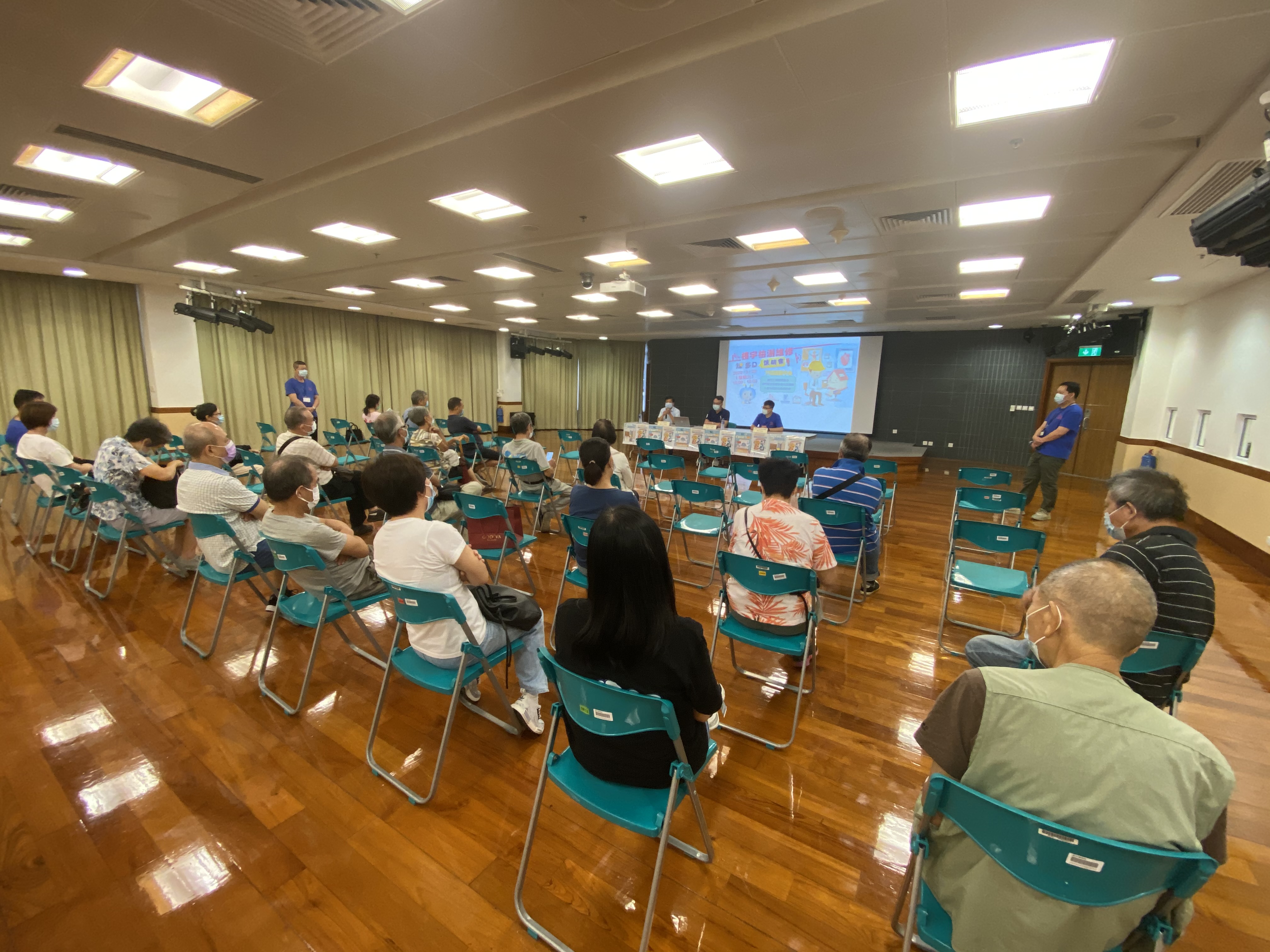 “ 樓宇檢測維修知多D ”說明會 (下環活動中心)